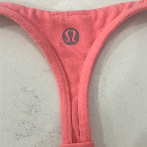 Lululemon preloved Bundle Bra & Leggings pre-loved - Picture 4 of 10
